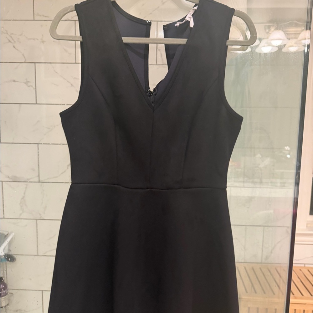 BCBG Classic Black Faux Suede V-Neck Sleeveless Dress Size 10